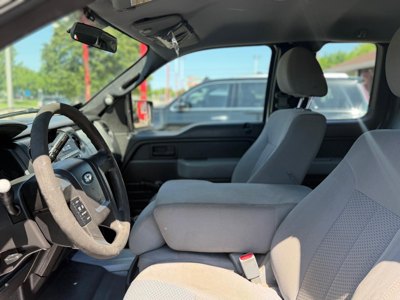 Ford F-150 XL 2WD SuperCab 6.5' Box 2014