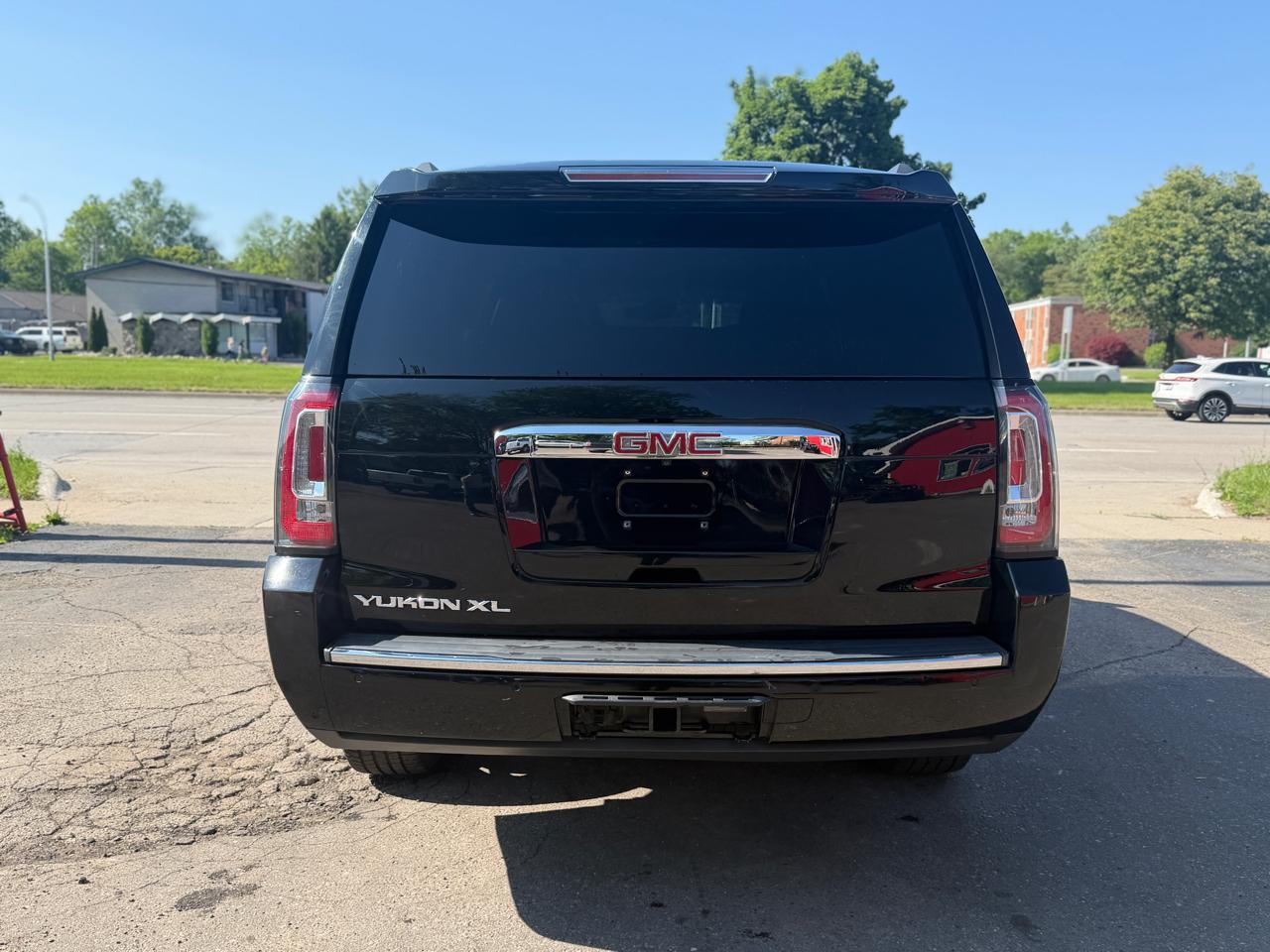 GMC Yukon XL Denali 2WD 2018