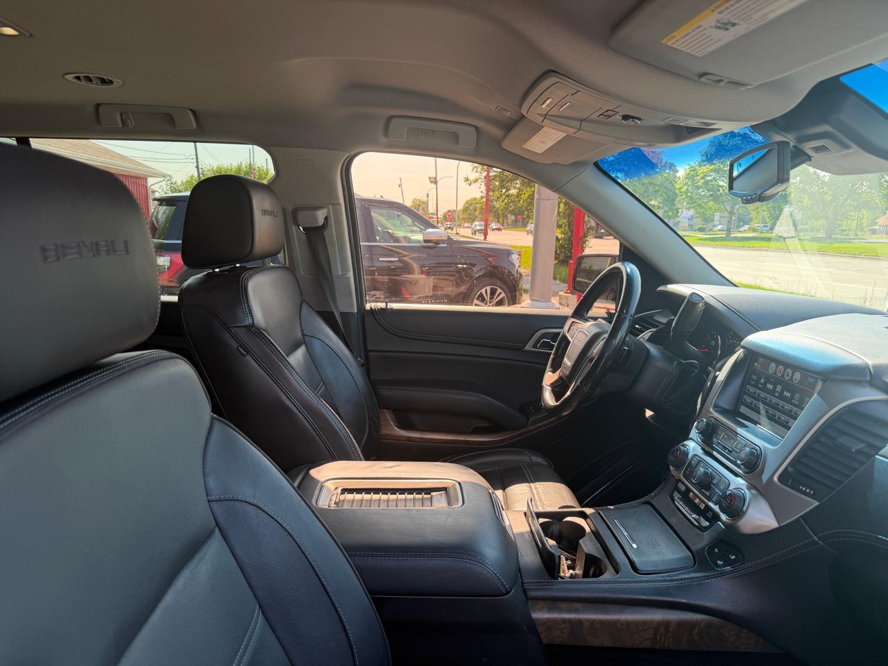 GMC Yukon XL Denali 2WD 2018