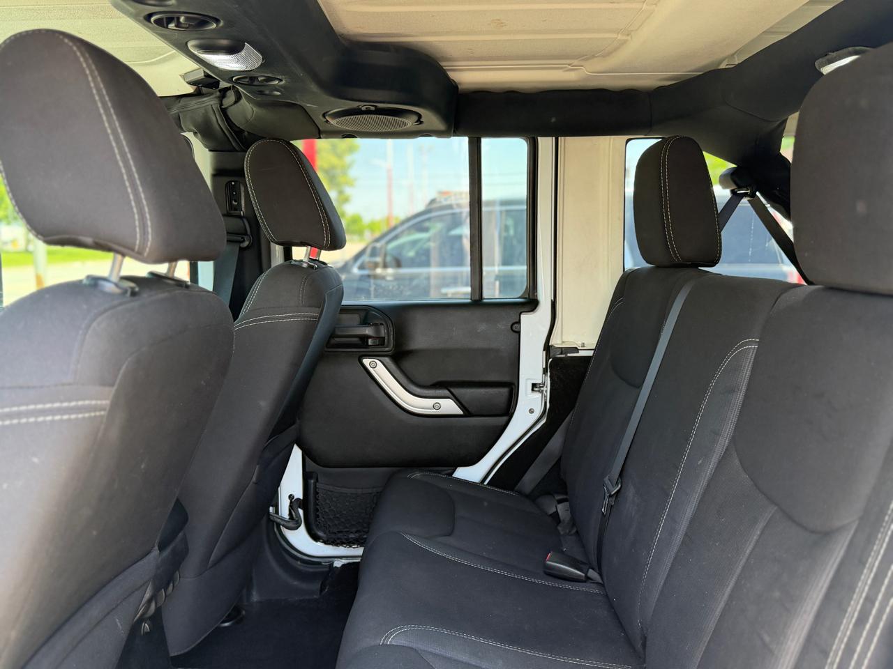 Jeep Wrangler Unlimited Rubicon 4WD 2013