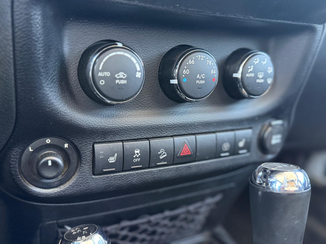 Jeep Wrangler Unlimited Rubicon 4WD 2013