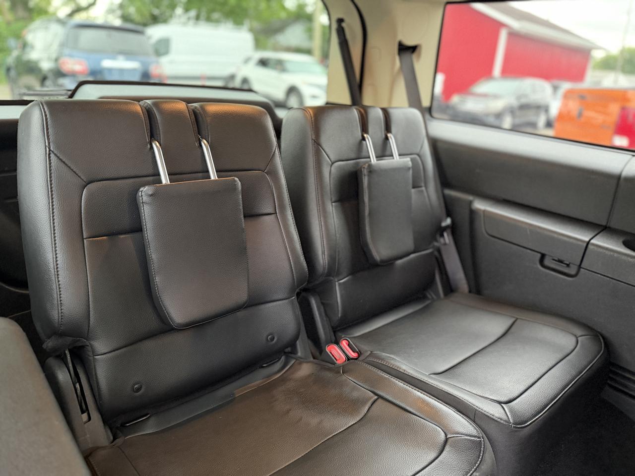 2019 Ford Flex SEL - Photo 8