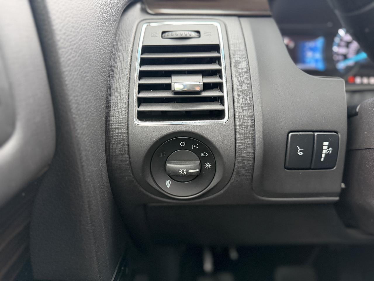 2019 Ford Flex SEL - Photo 19