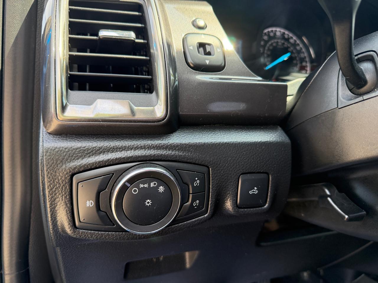 Ford Ranger Lariat Crew Cab 4WD 2022
