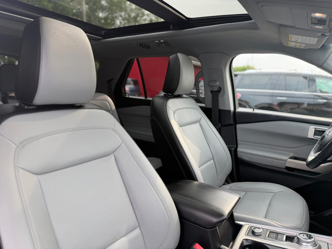 Ford Explorer XLT 4WD 2021