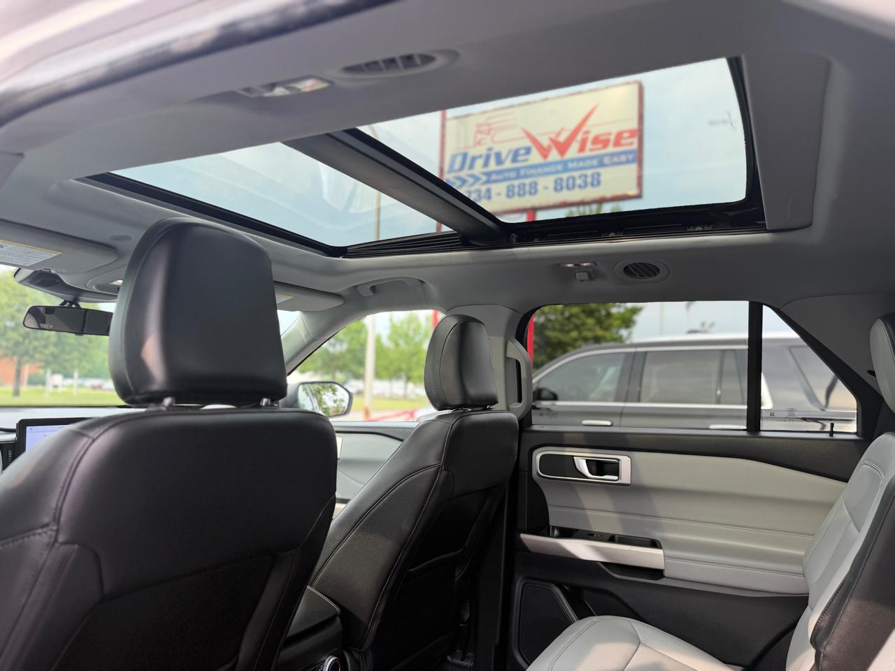 Ford Explorer XLT 4WD 2021