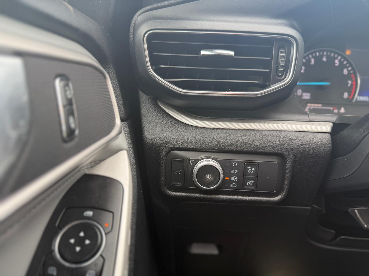 Ford Explorer XLT 4WD 2021