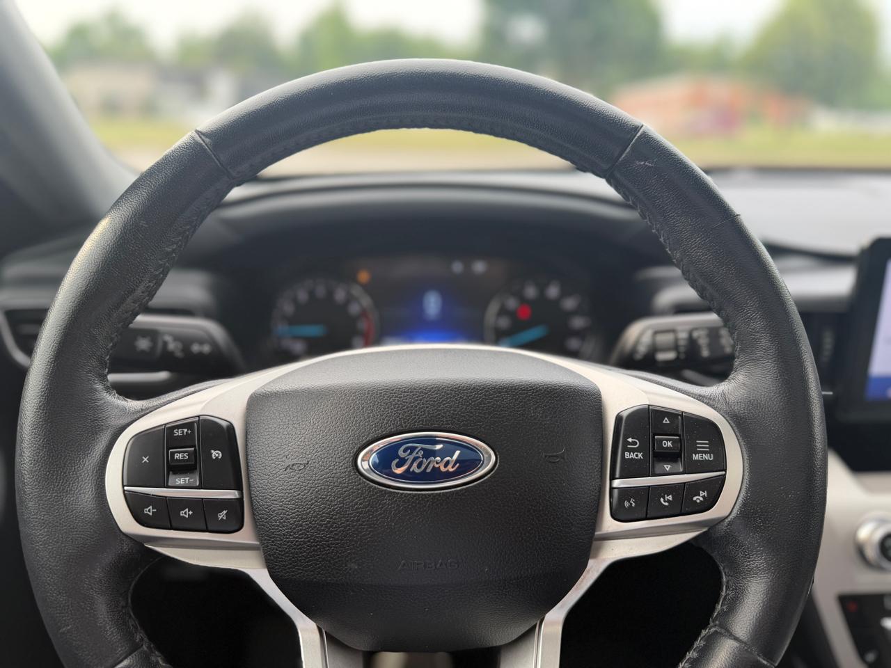 Ford Explorer XLT 4WD 2021