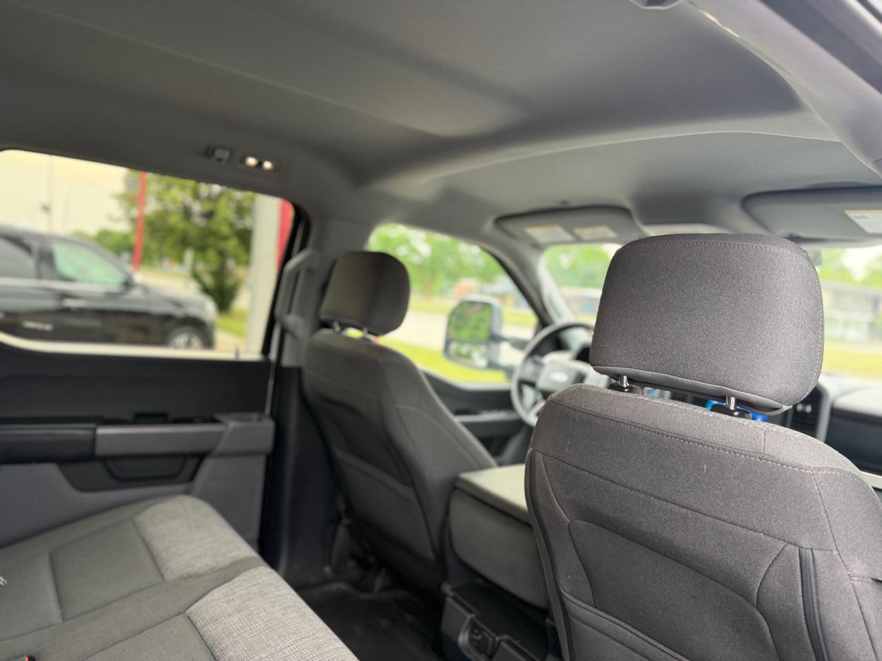 Ford F-150 XLT SuperCrew 4WD 2021