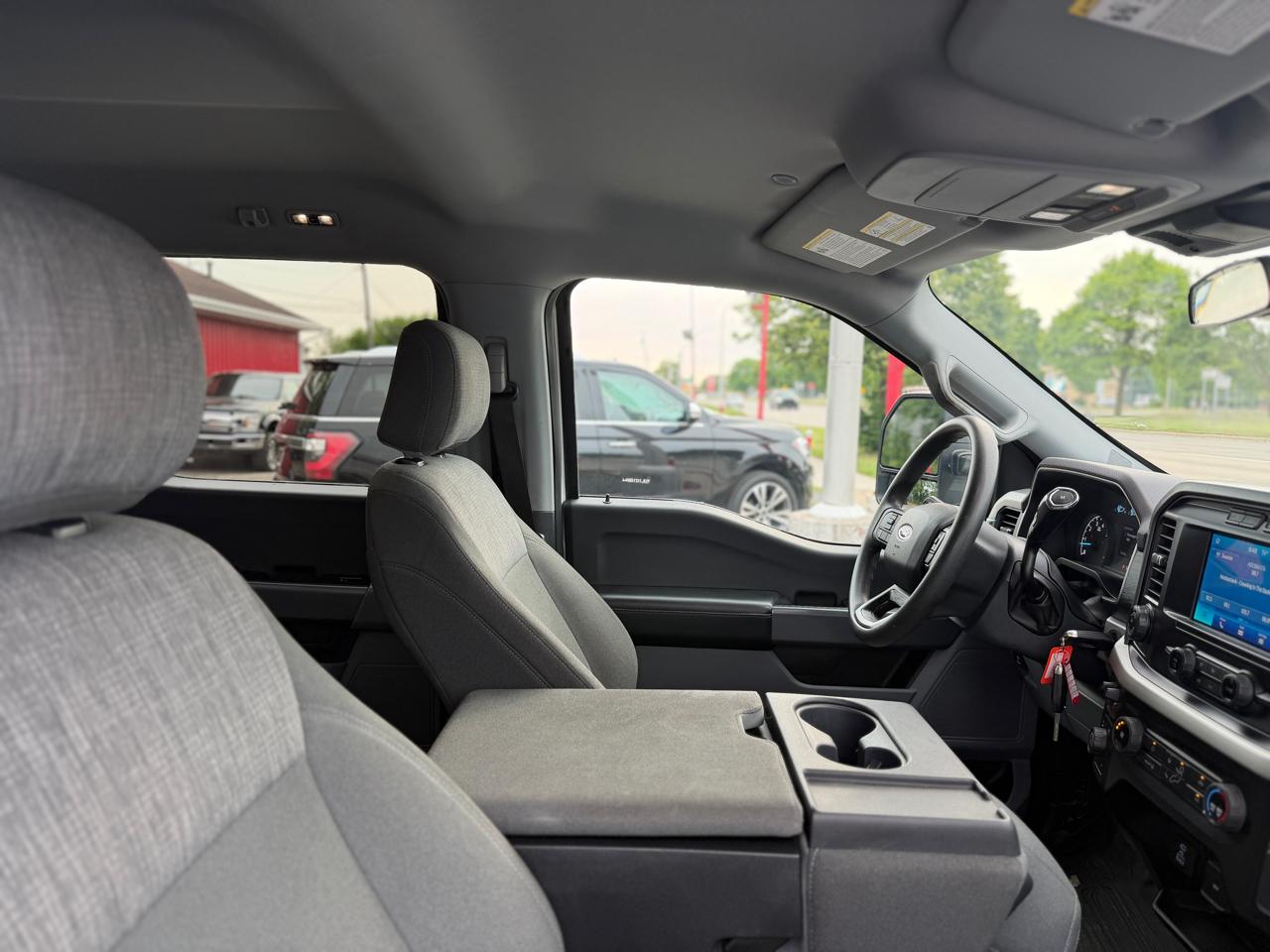 Ford F-150 XLT SuperCrew 4WD 2021