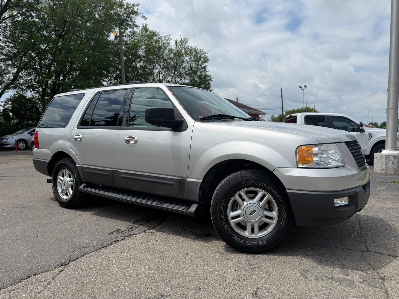 Ford Expedition XLT 4.6L 2WD 2004