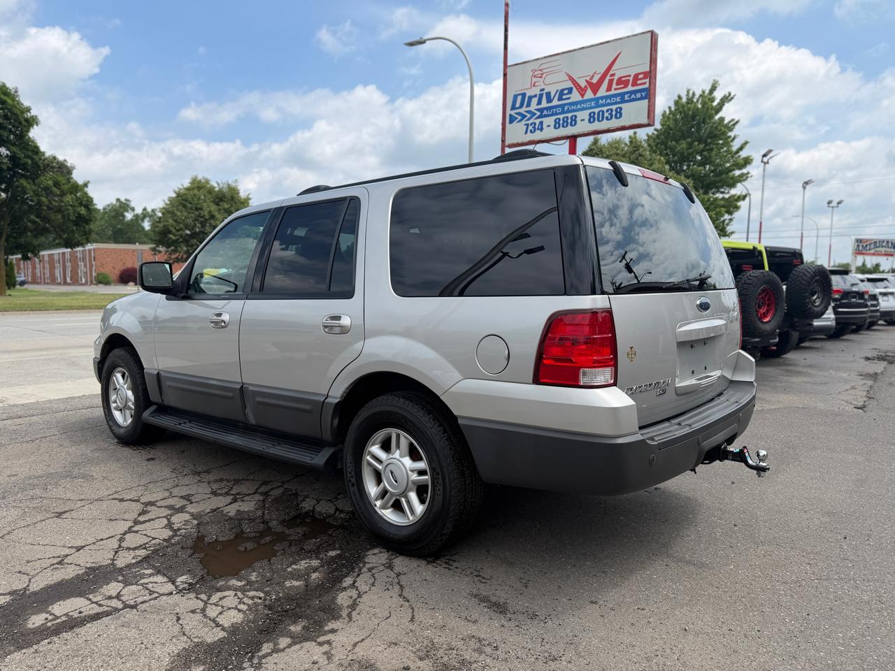 Ford Expedition XLT 4.6L 2WD 2004