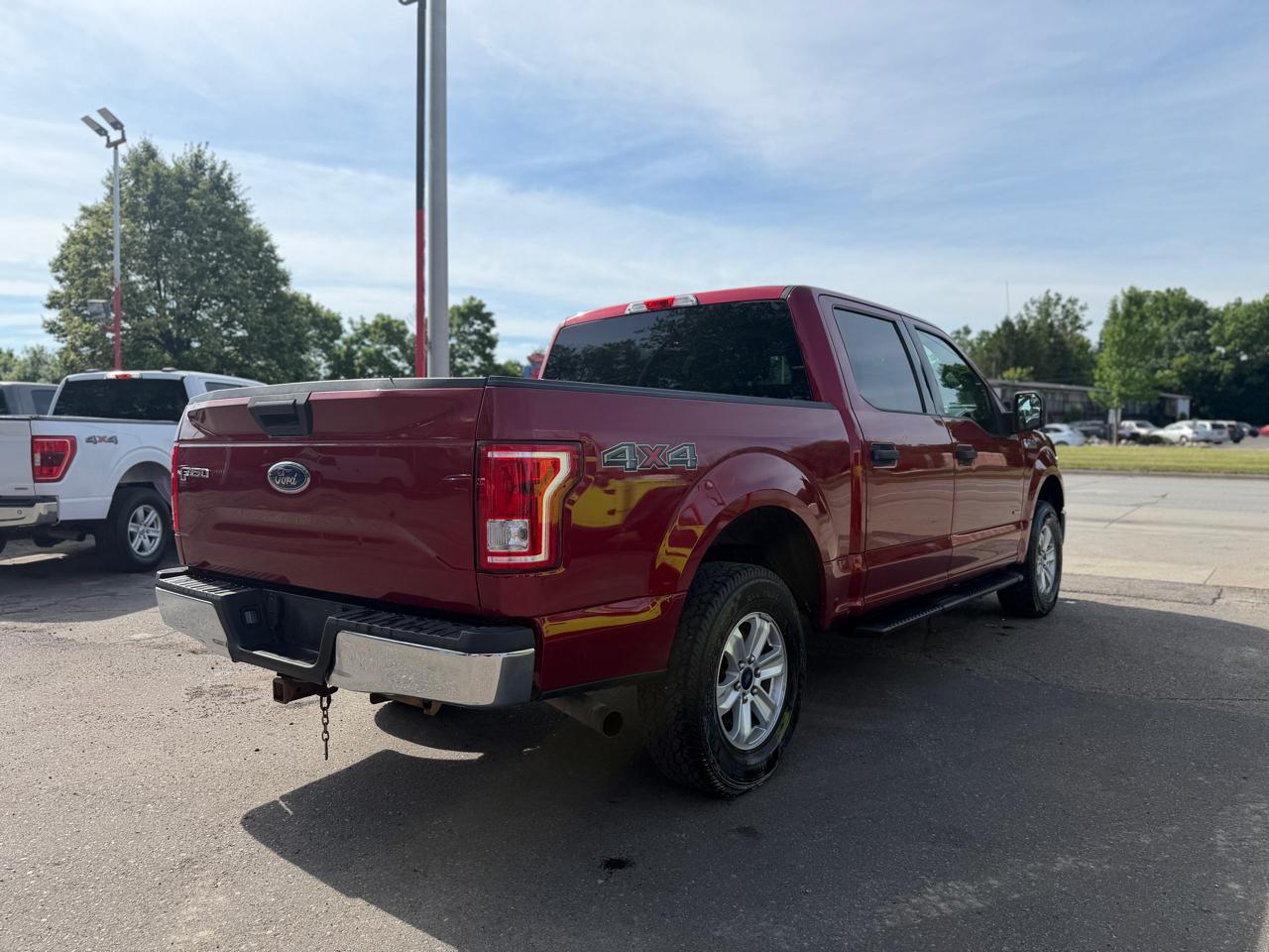 Ford F-150 XLT SuperCrew 4WD 2016