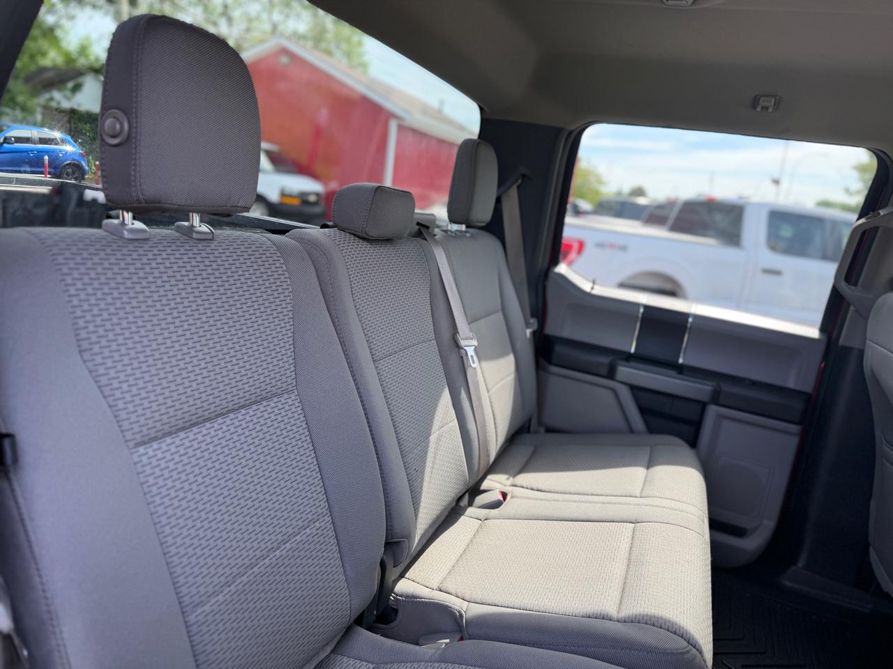 Ford F-150 XLT SuperCrew 4WD 2016