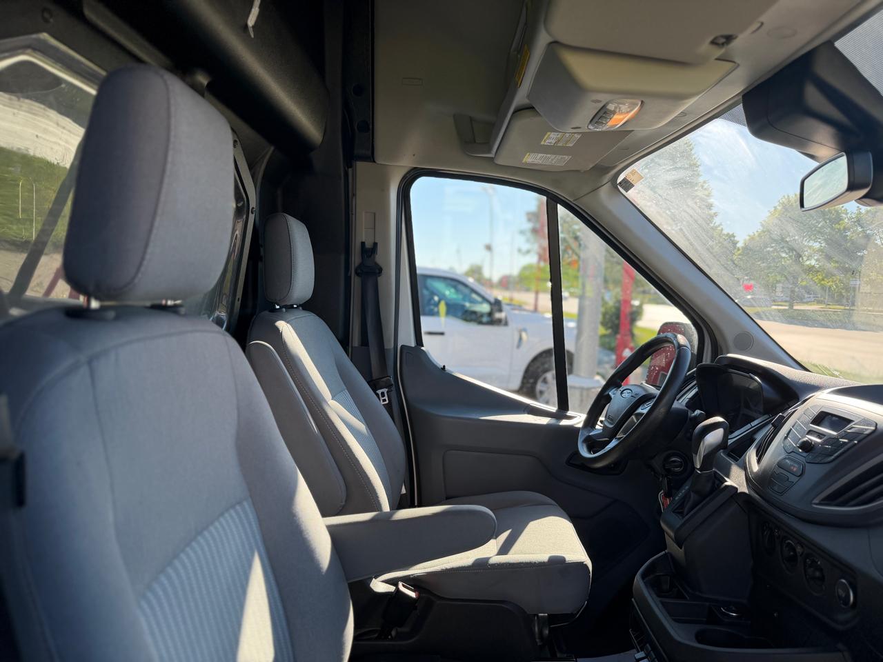 Ford Transit 350 Van High Roof w/Sliding Pass. 148-in. WB 2019