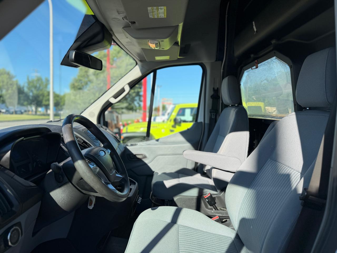 Ford Transit 350 Van High Roof w/Sliding Pass. 148-in. WB 2019