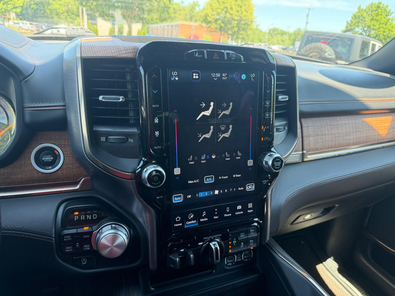 RAM 1500 Limited Longhorn 4x4 Crew Cab 6'4" Box 2022