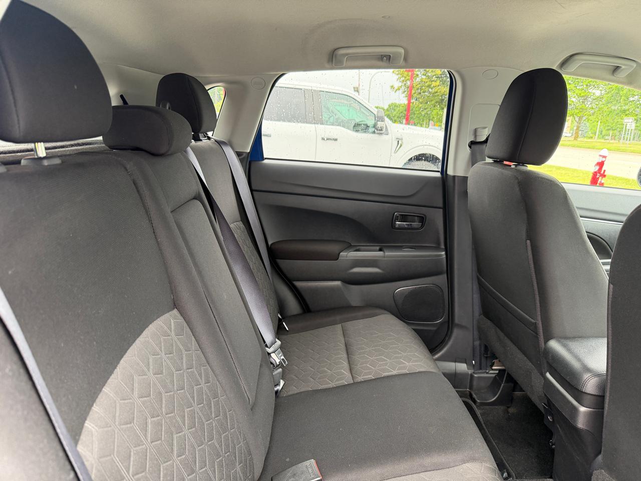 Mitsubishi Outlander Sport 2.0 ES CVT 2021