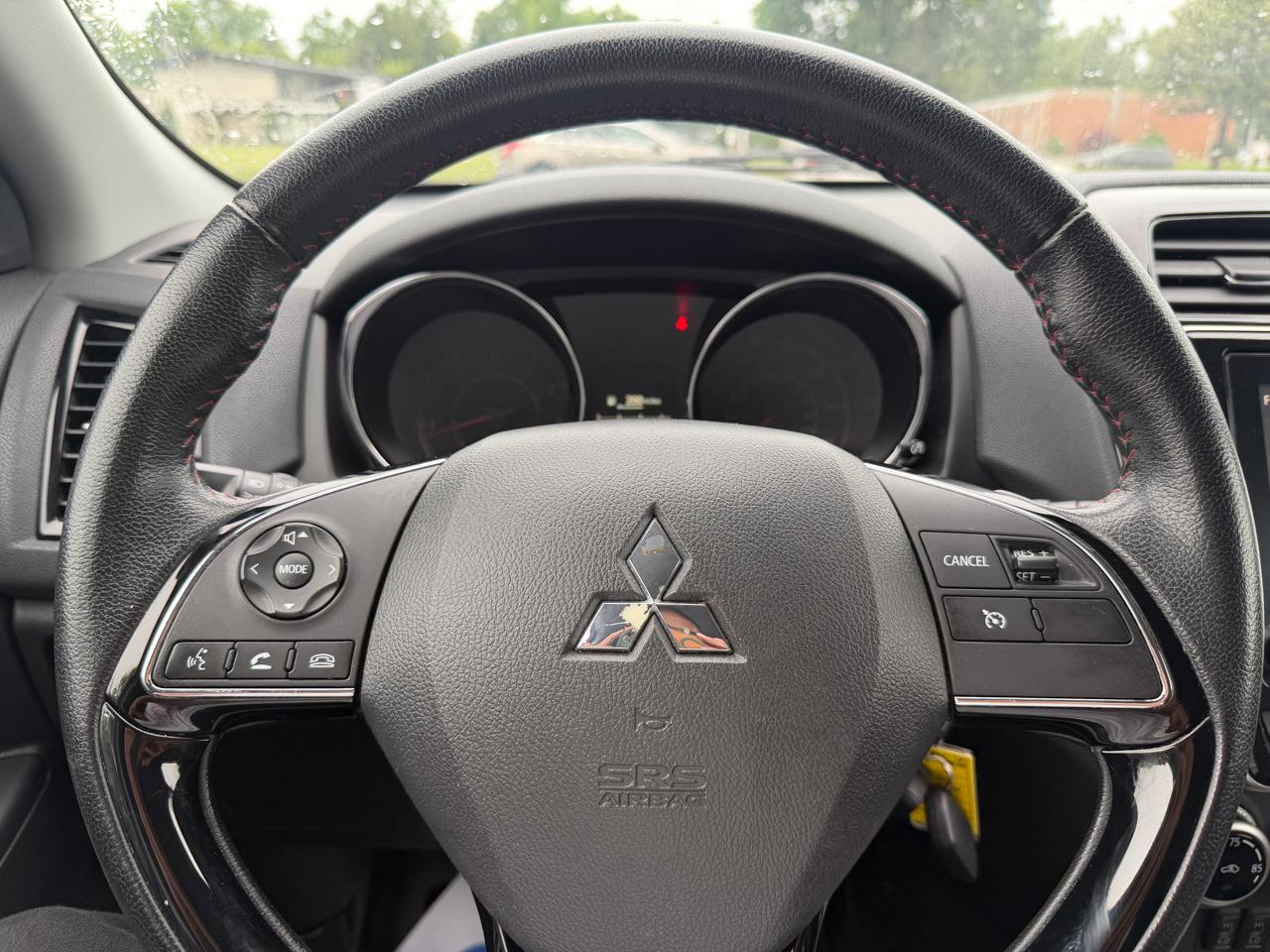 Mitsubishi Outlander Sport 2.0 ES CVT 2021