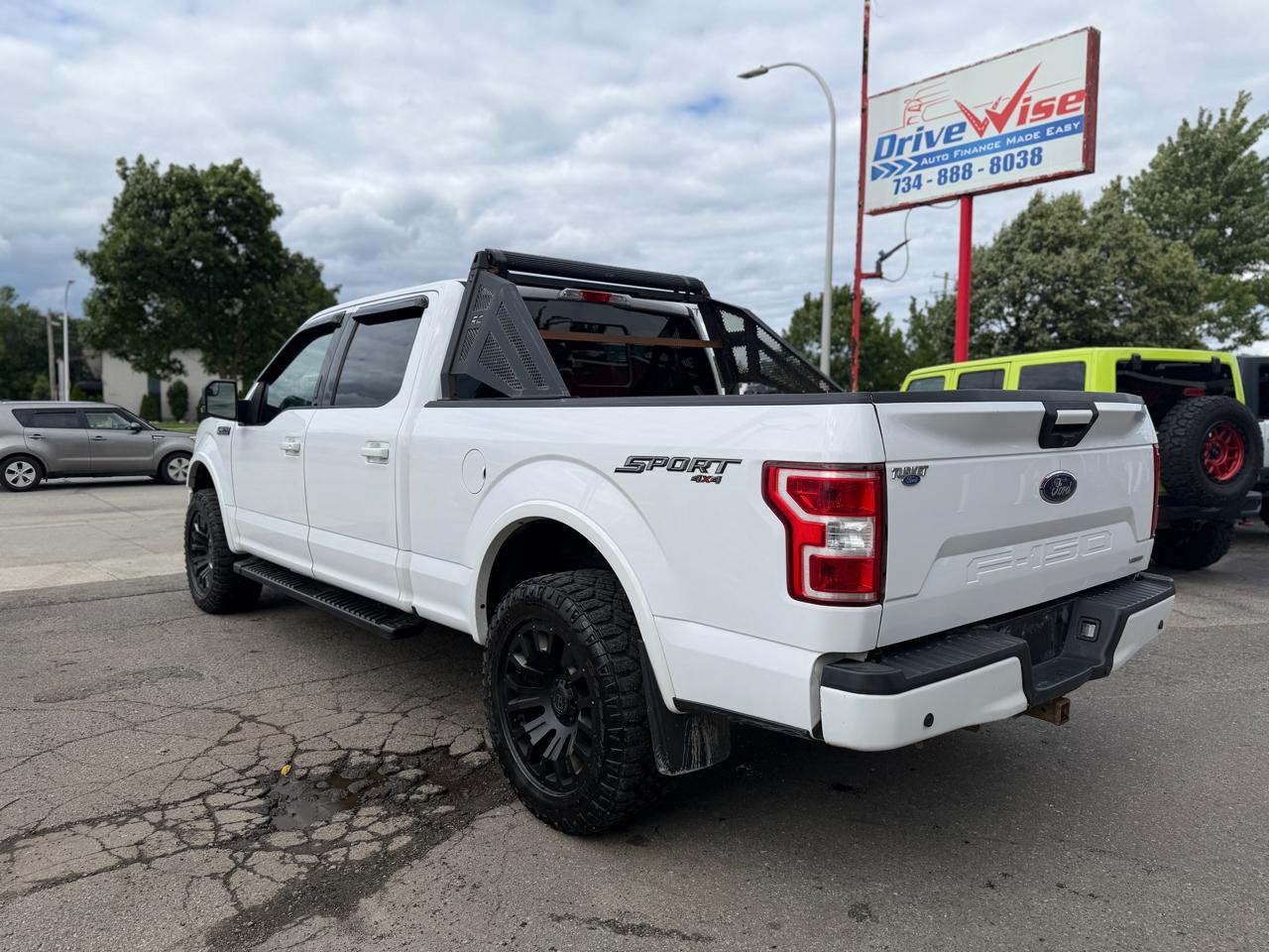 Ford F-150 XLT SuperCrew 4WD 2018