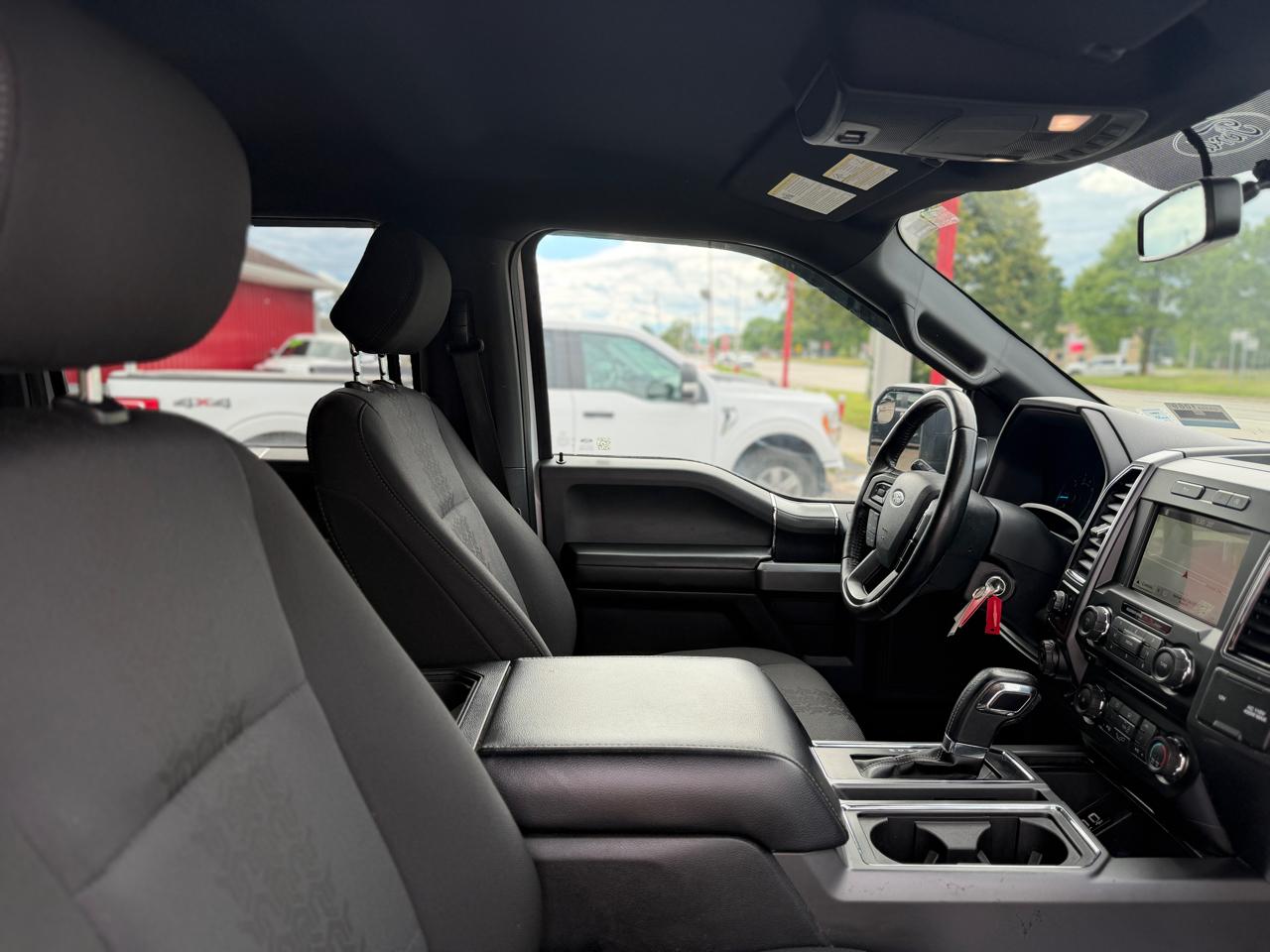 Ford F-150 XLT SuperCrew 4WD 2018
