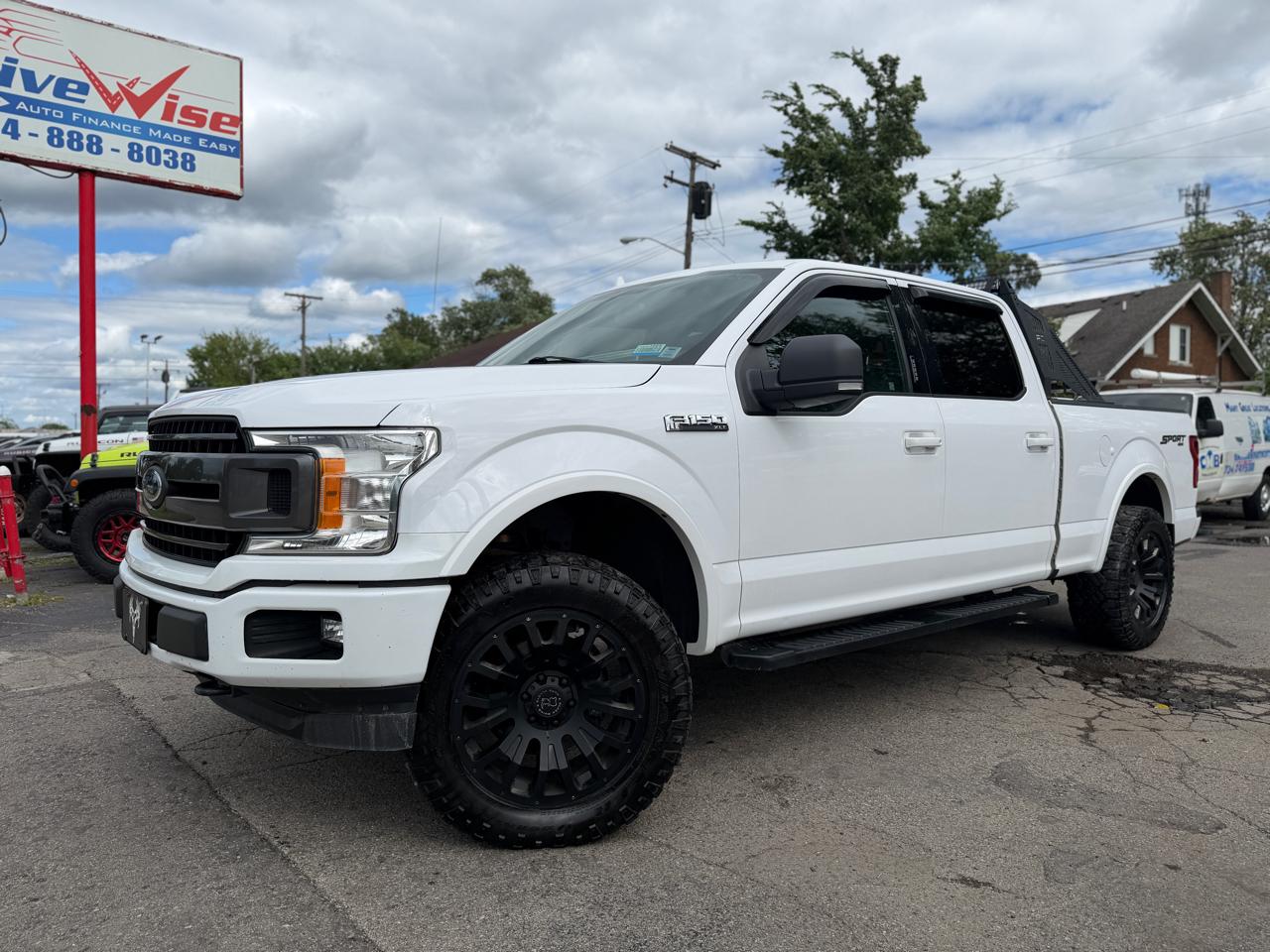 Ford F-150 XLT SuperCrew 4WD 2018