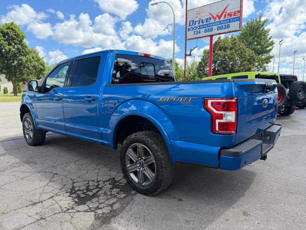 Ford F-150 XLT SuperCrew 4WD 2020