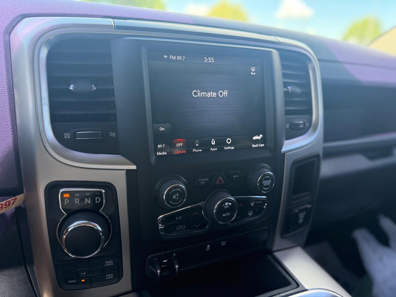 RAM 1500 Classic Express 4x4 Crew Cab 5'7" Box 2019