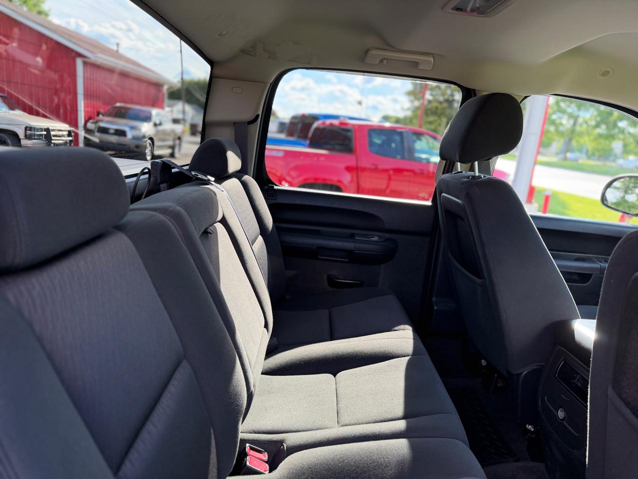 GMC Sierra 1500 SLE Crew Cab 4WD 2013