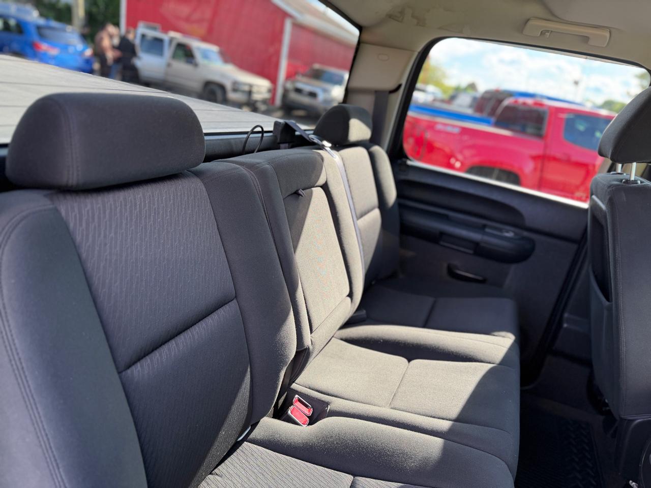 GMC Sierra 1500 SLE Crew Cab 4WD 2013