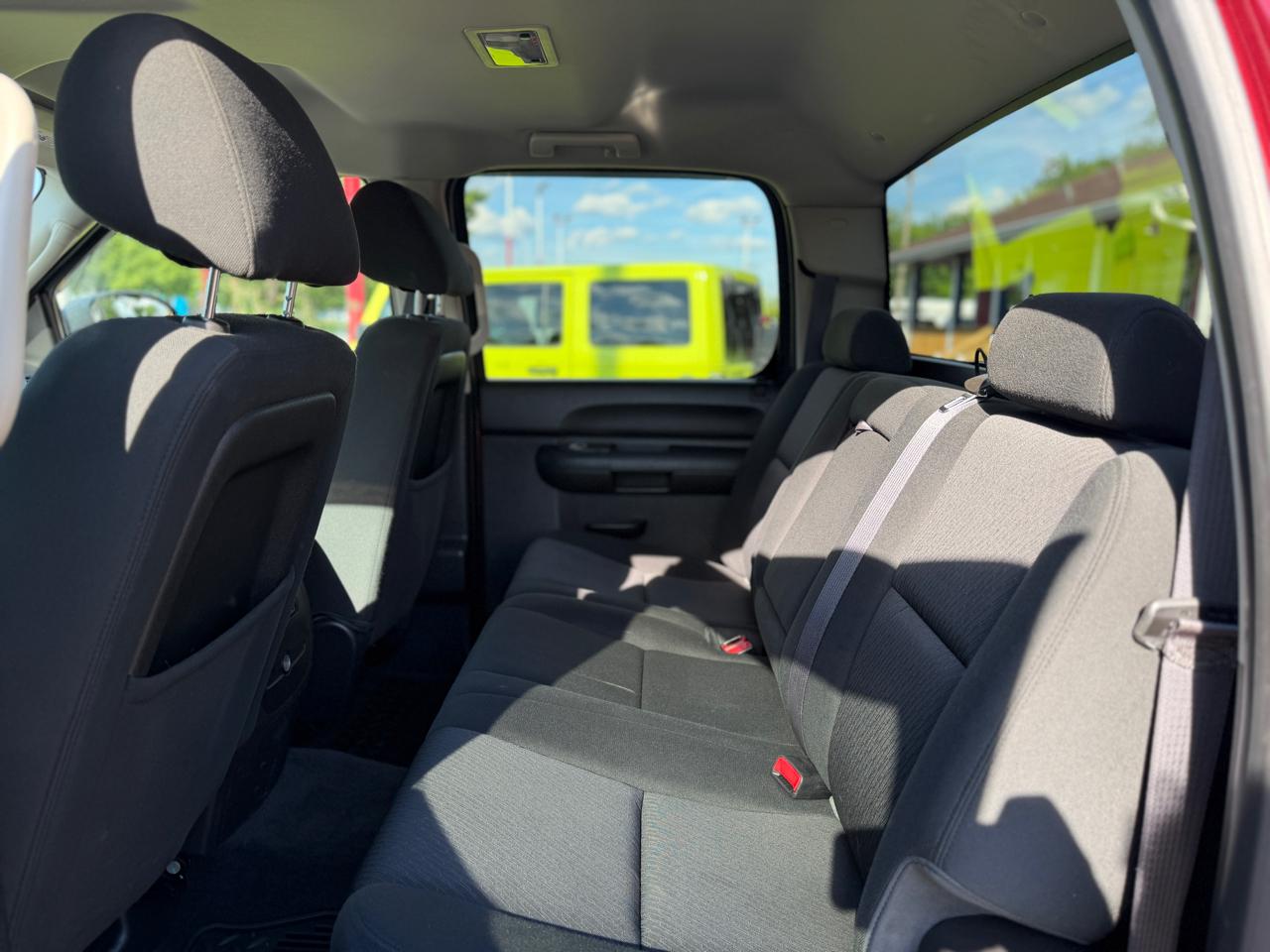GMC Sierra 1500 SLE Crew Cab 4WD 2013