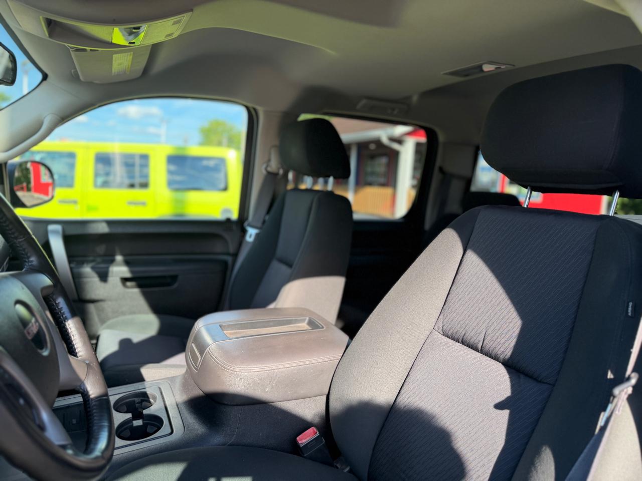 GMC Sierra 1500 SLE Crew Cab 4WD 2013