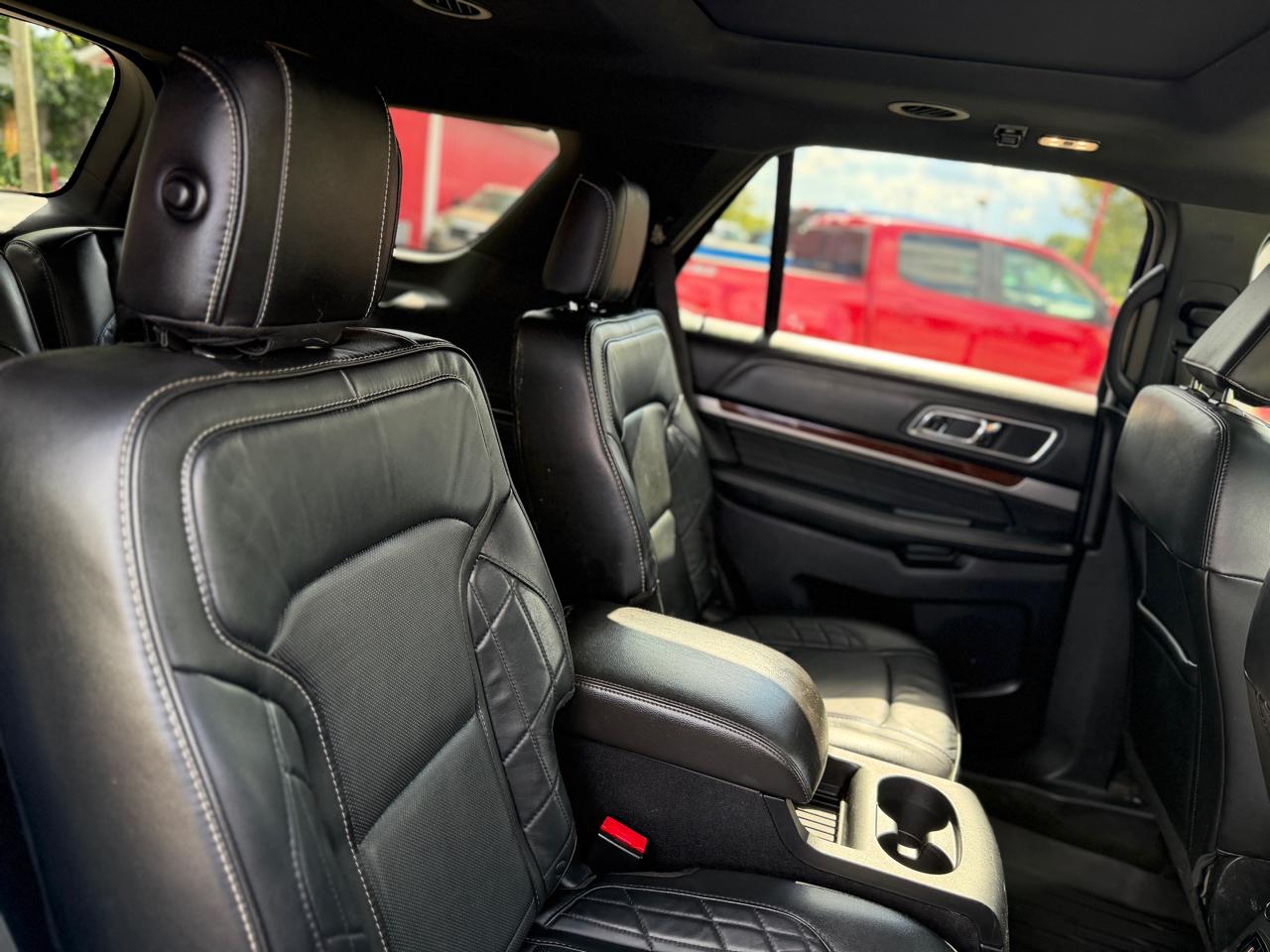 Ford Explorer Platinum AWD 2018
