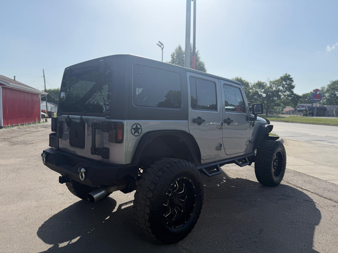 Jeep Wrangler  2014