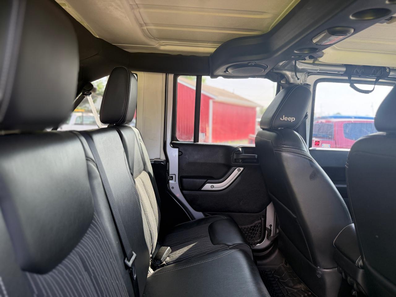 Jeep Wrangler  2014