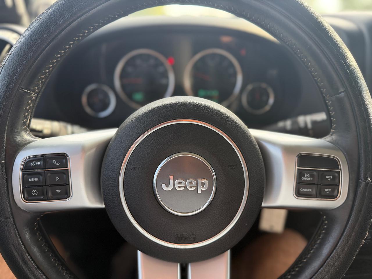 Jeep Wrangler  2014