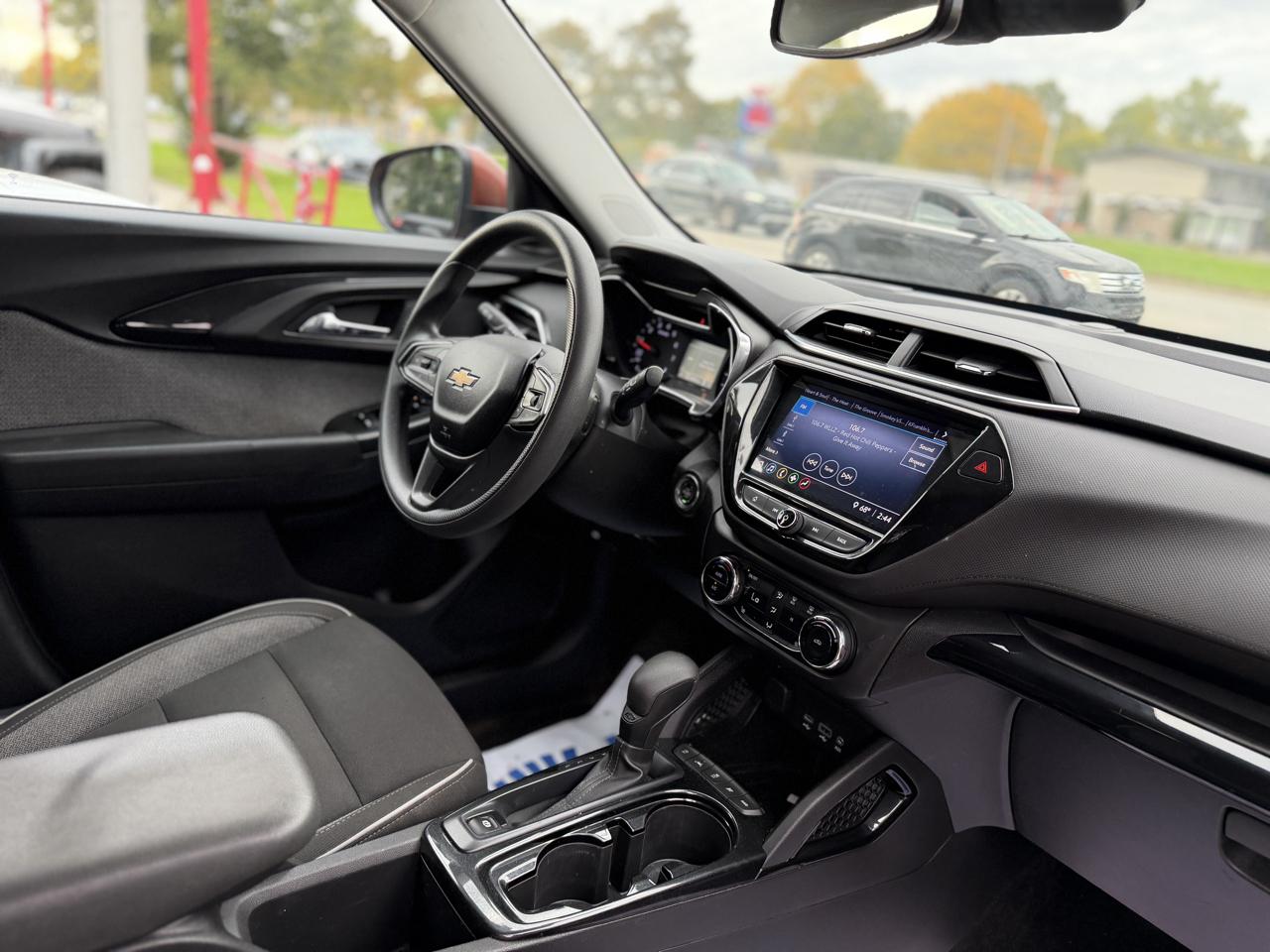 2021 Chevrolet Trailblazer LT - Photo 9