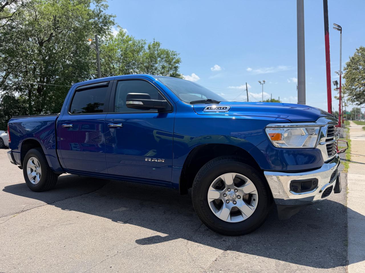 RAM 1500 Big Horn Crew Cab 4WD 2019