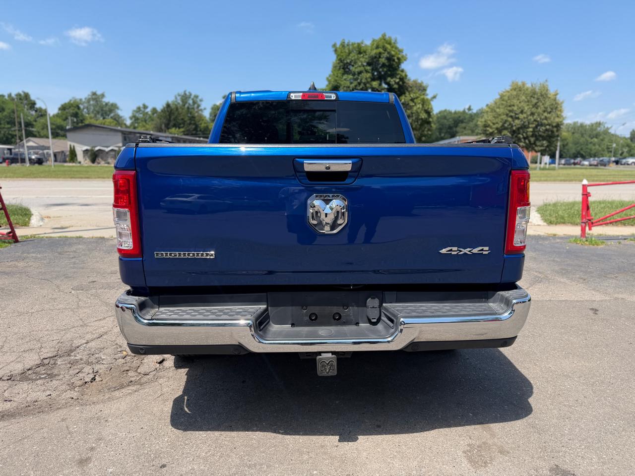 RAM 1500 Big Horn Crew Cab 4WD 2019