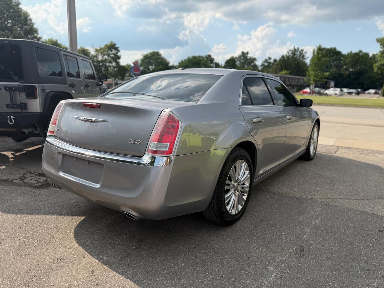Chrysler 300 AWD 2013