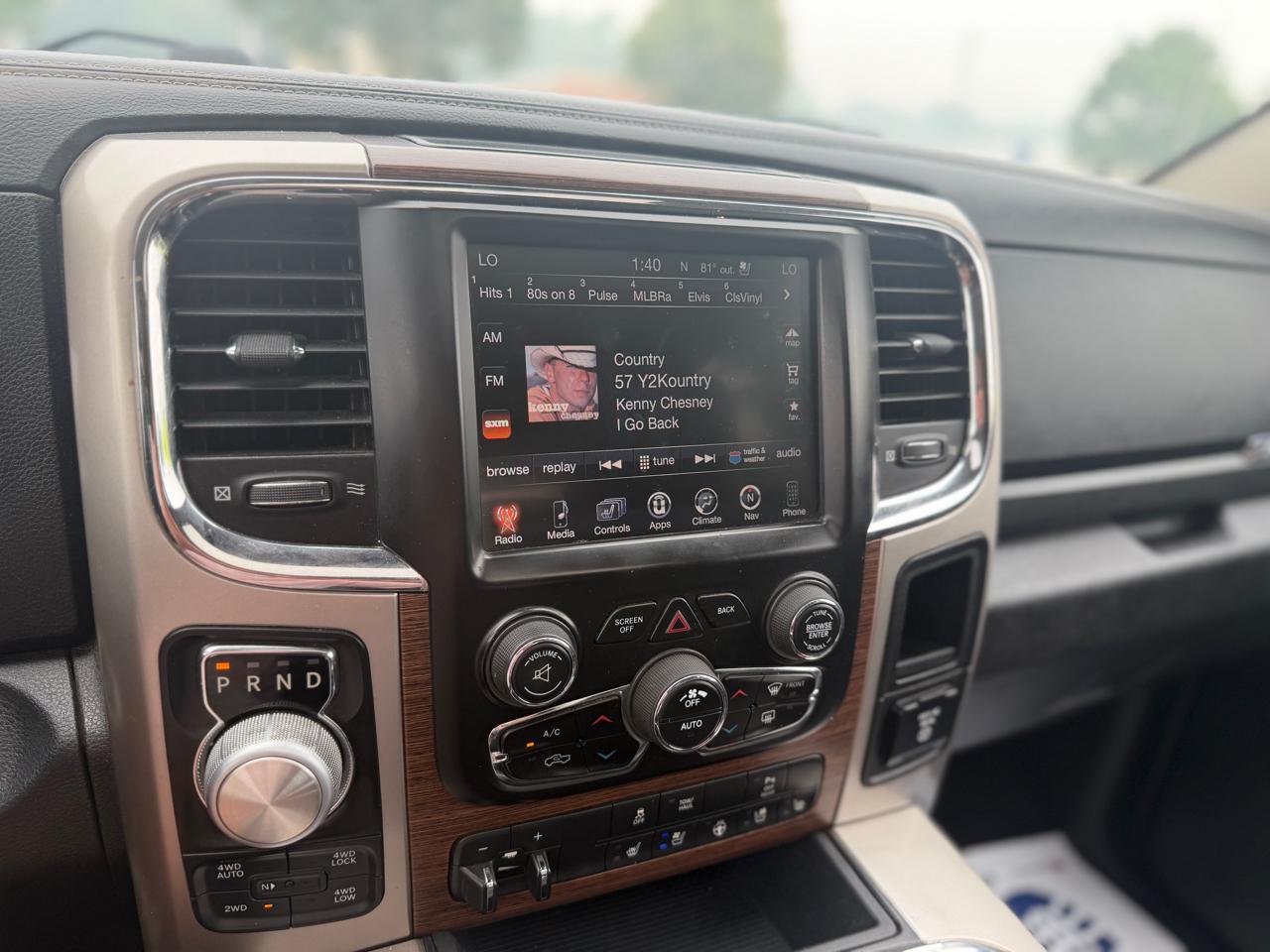 RAM 1500 Laramie Crew Cab 4WD 2017