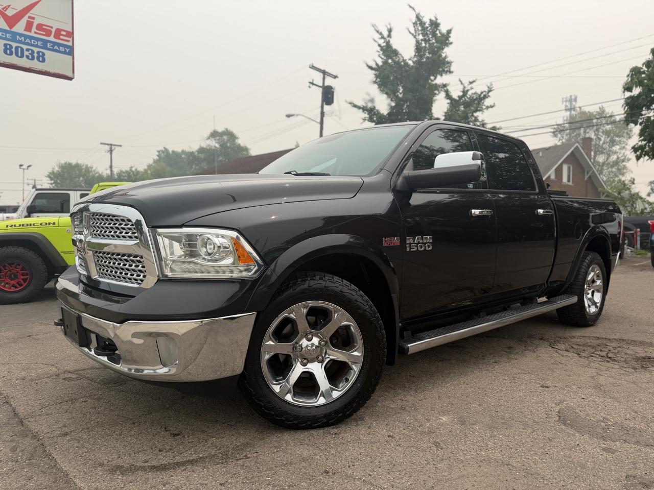 RAM 1500 Laramie Crew Cab 4WD 2017