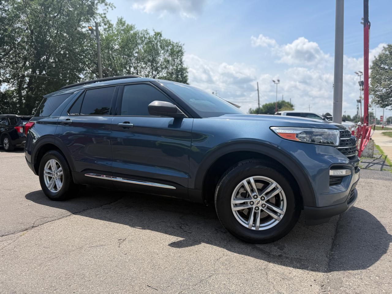 Ford Explorer XLT 4WD 2020