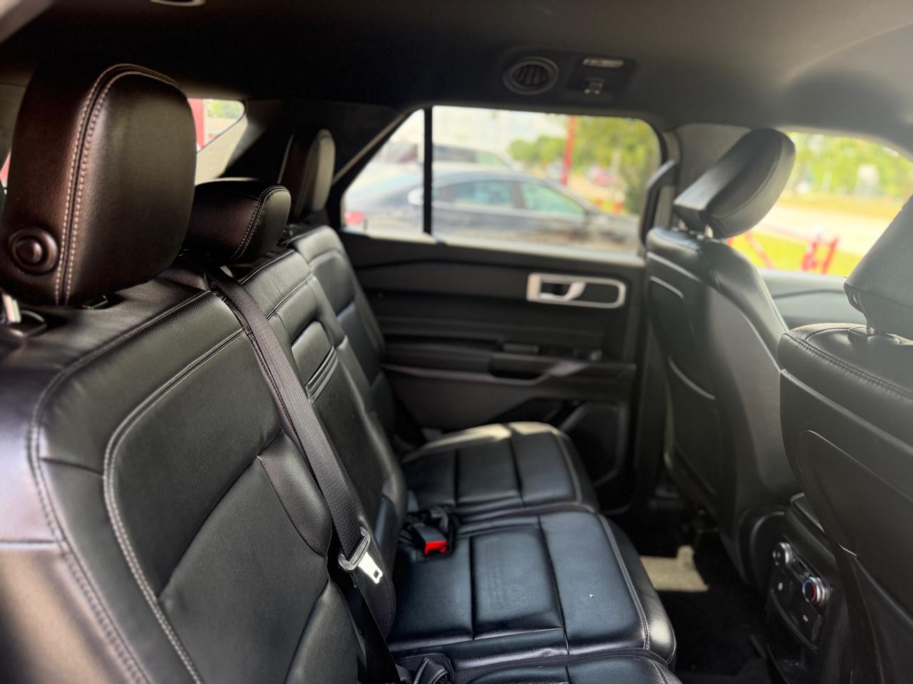 Ford Explorer XLT 4WD 2020