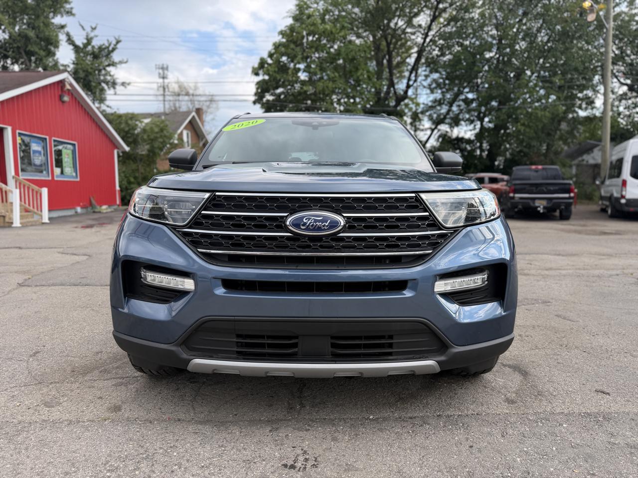 Ford Explorer XLT 4WD 2020