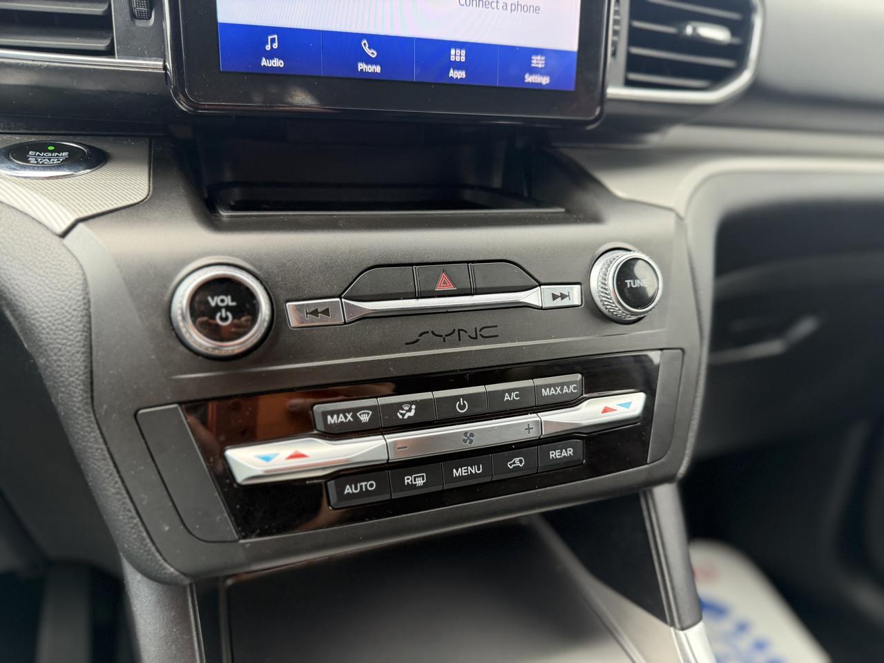 Ford Explorer XLT 4WD 2020