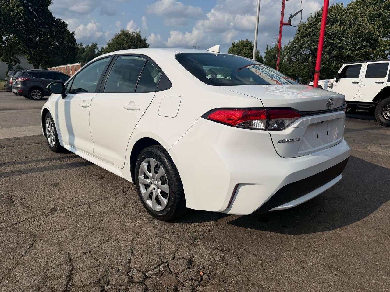 Toyota Corolla LE 2021