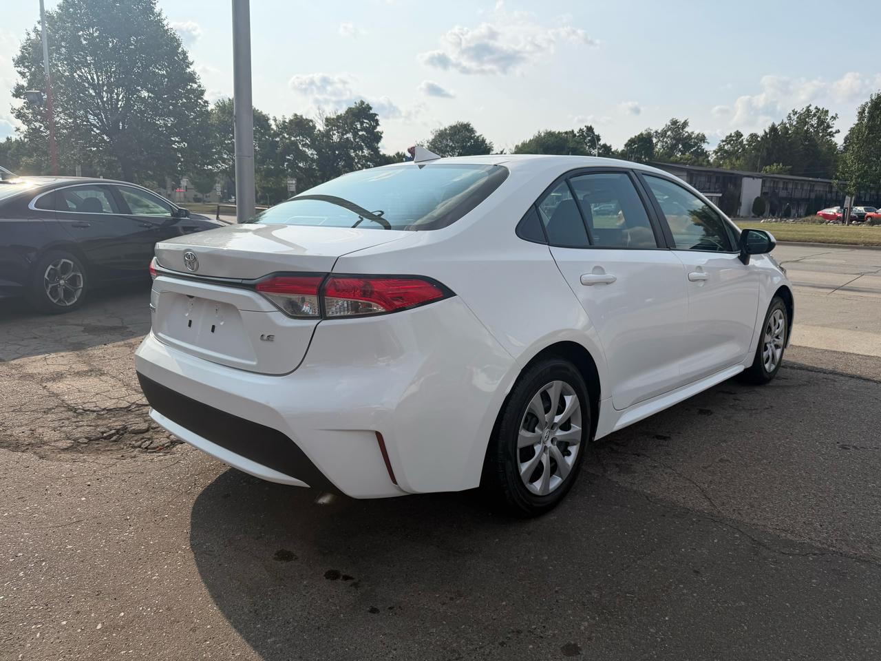 Toyota Corolla LE 2021