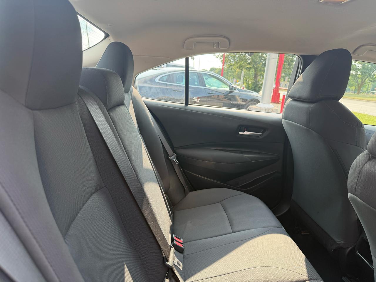 Toyota Corolla LE 2021