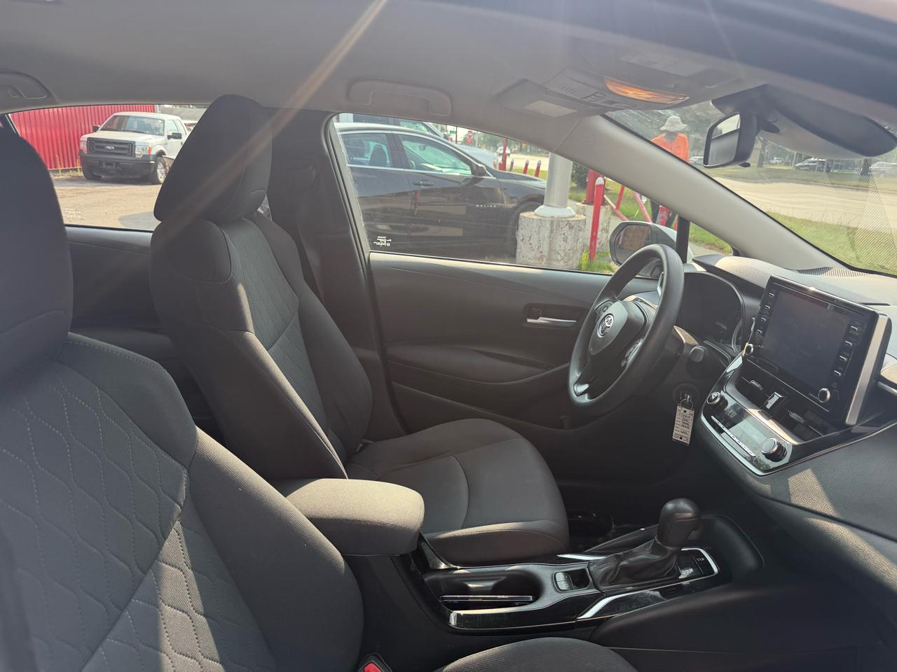 Toyota Corolla LE 2021
